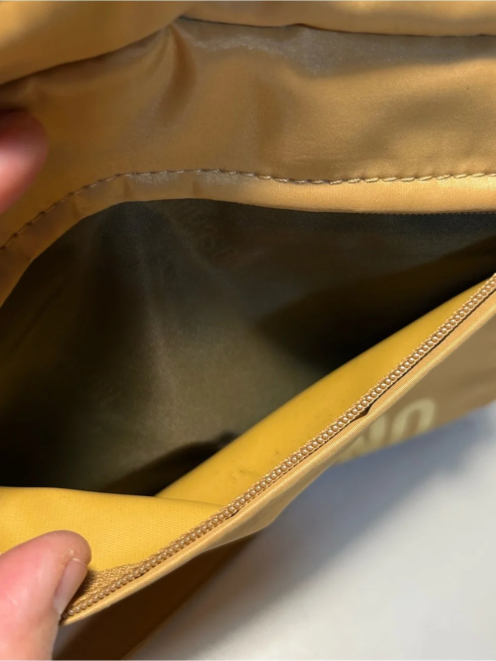 Moschino good preowned